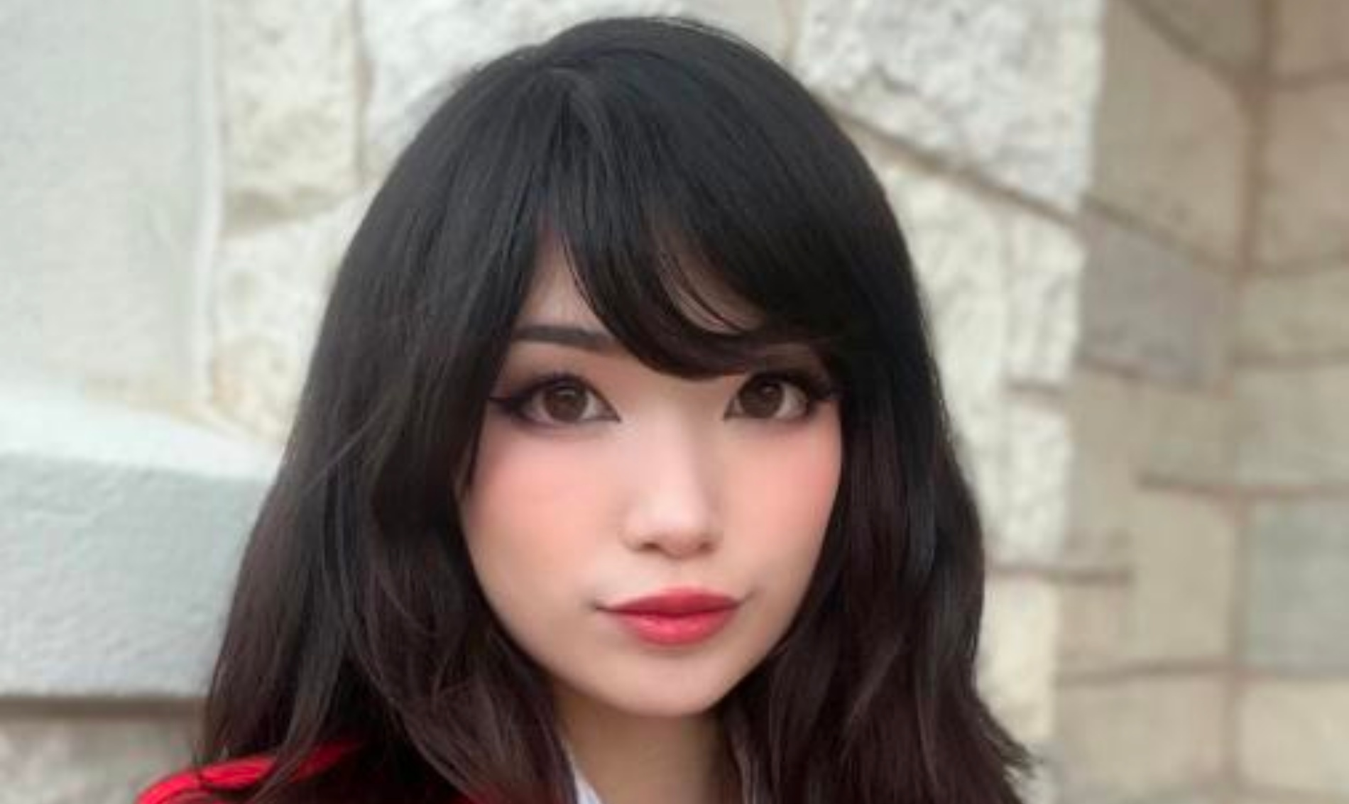 Emiru with makeup