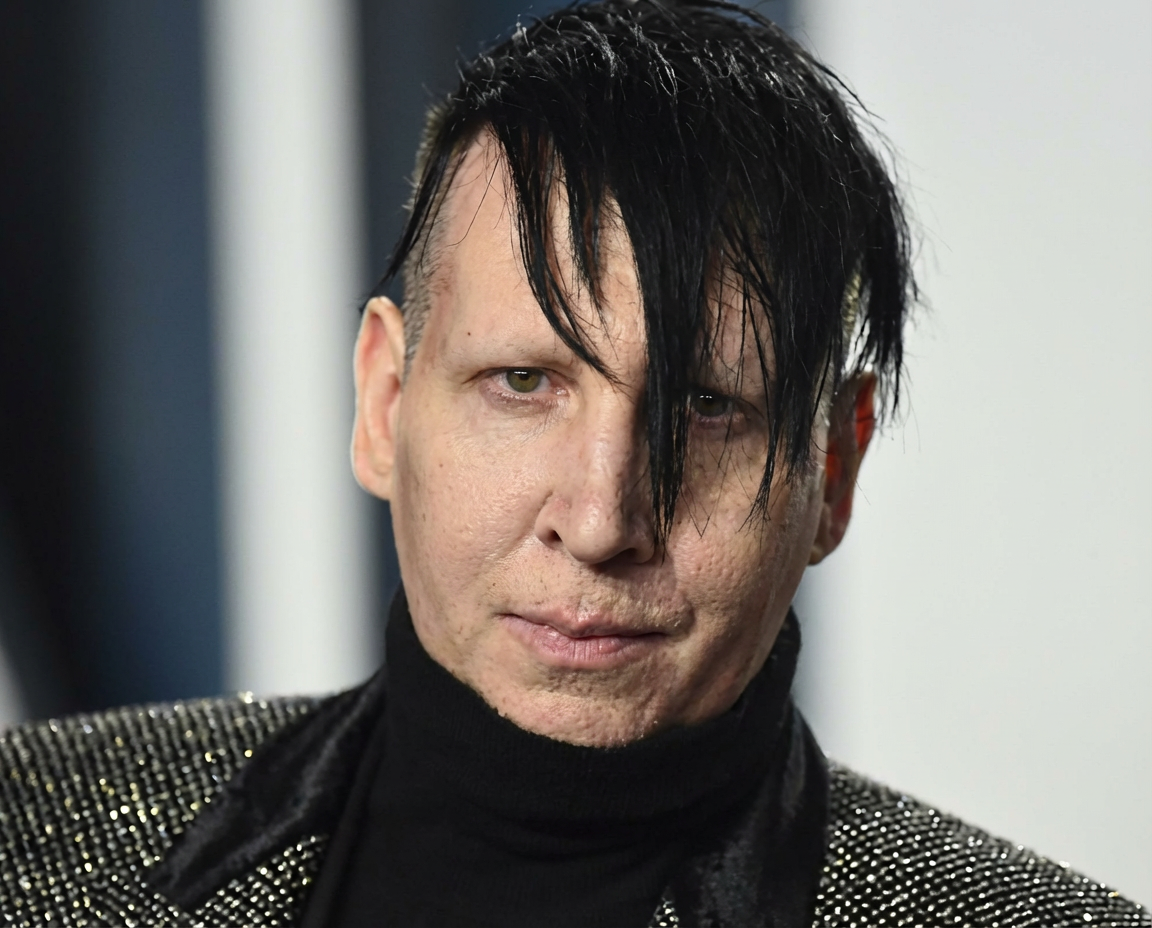 Marilyn Manson no makeup
